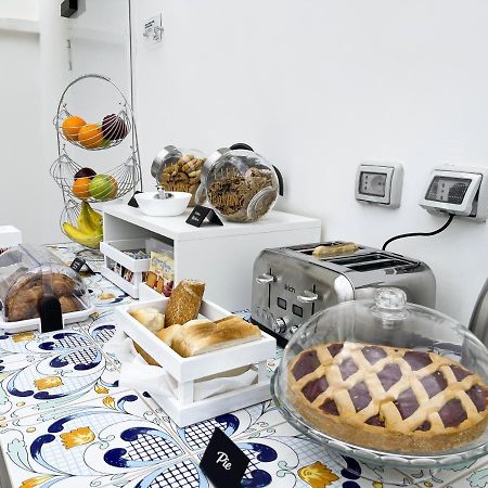 Villa Gabriella - Rooms & Breakfast Sant'Agnello Dış mekan fotoğraf